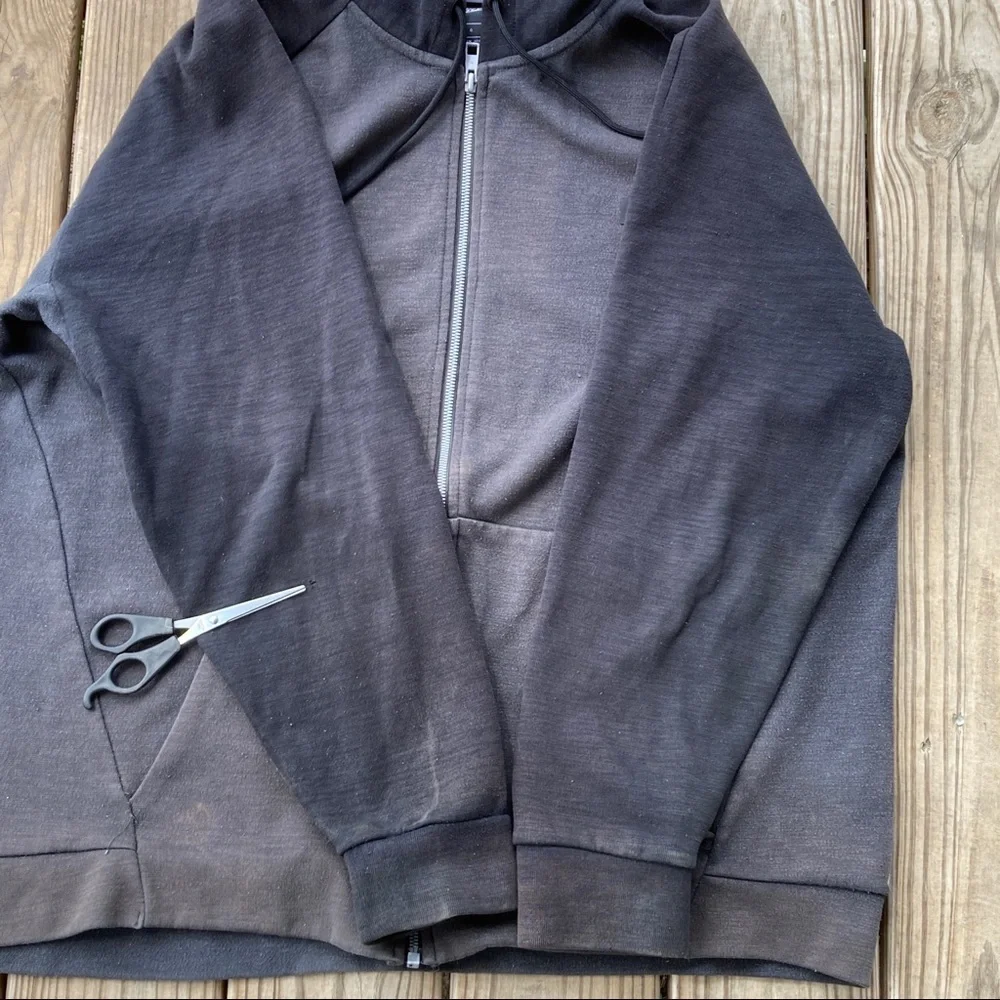 Nike Zip-Up Hoodie Small Nike Check Box - Picture 10 of 11